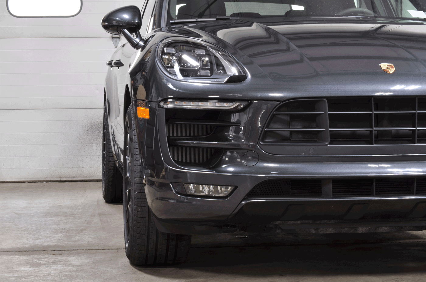 Porsche Macan Wheel Spacers Before and After